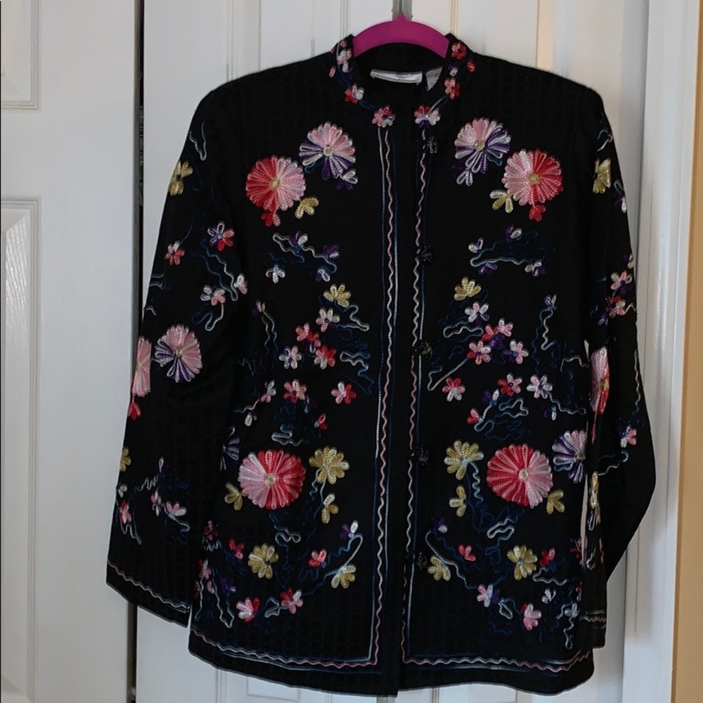 Embroidered jacket with glass beads Sz M NWT